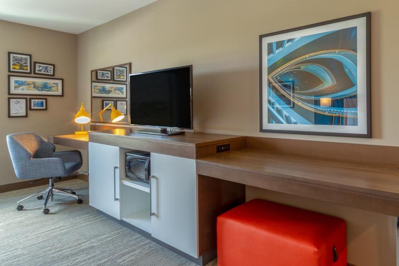 Magnuson Hotel Bourbonnais Extérieur photo
