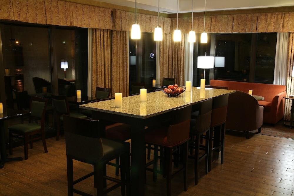 Magnuson Hotel Bourbonnais Extérieur photo