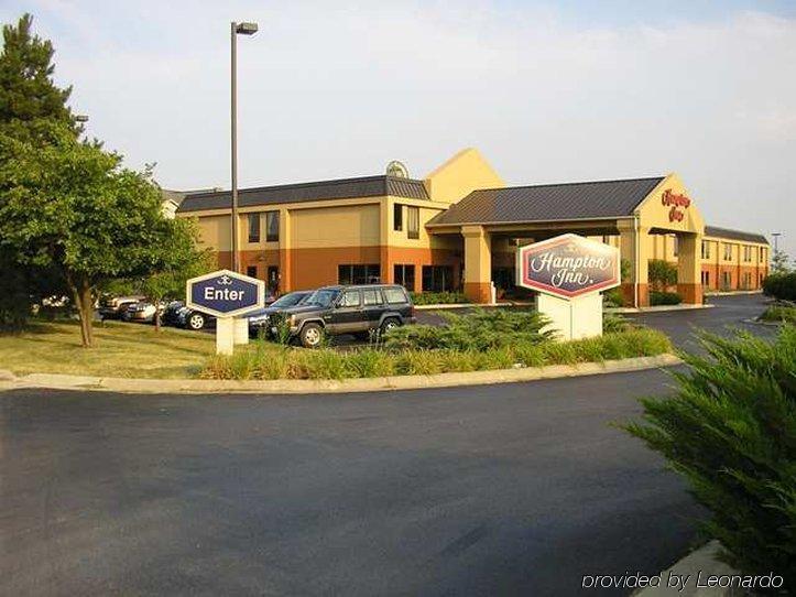 Magnuson Hotel Bourbonnais Extérieur photo